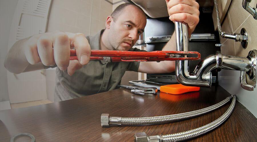 Expert burst pipe repair services in Deer Creek, MN